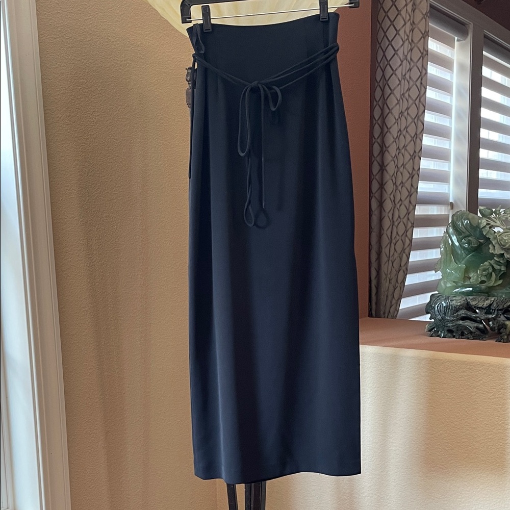 Beautiful elegant vintage Emanuelskirt
